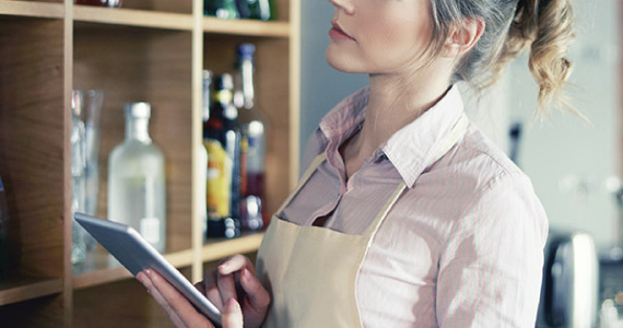 Restaurant Inventory Management: Free Template & Tips