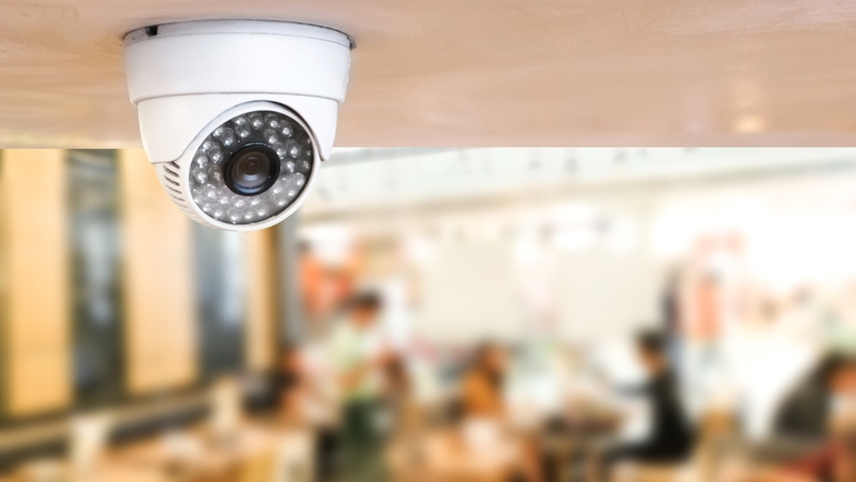 식사 및 대시 security camera