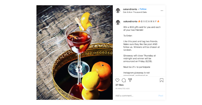 Instagram post van de Oak Iron cocktailbar in Thousand Oaks, Californië